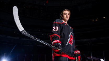 Bradly Nadeau Named To Canada's 2025 IIHF World Junior Championship Roster
