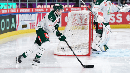 Canes Reassign Nystrom To Chicago